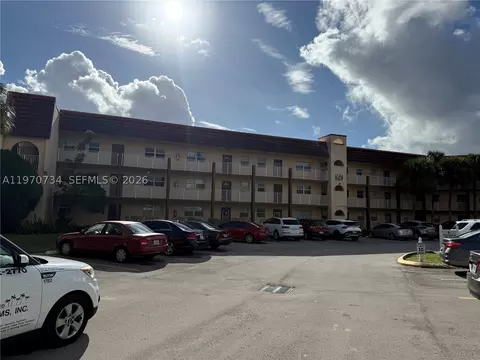 2721 N Pine Island Rd #202, Sunrise, FL 33322
