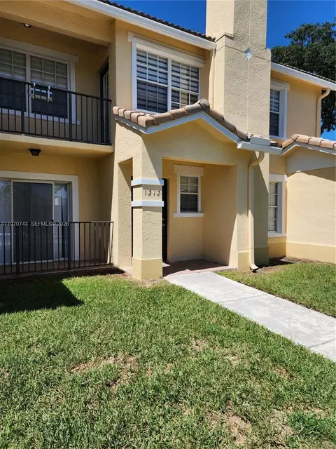 1212 Belmont Ln #1212, North Lauderdale, FL 33068