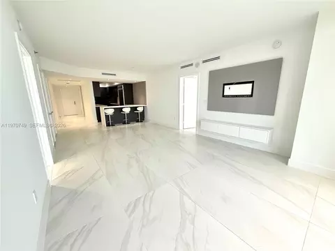 1850 S Ocean Dr #1808, Hallandale Beach, FL 33009
