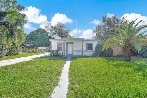 15955 NW 21st Ave, Miami Gardens, FL 33054