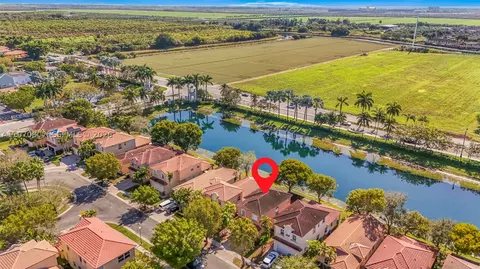 3736 NE 9 Ct, Homestead, FL 33033