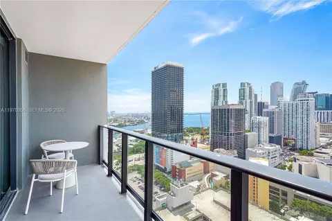 159 NE 6th St #2707, Miami, FL 33132