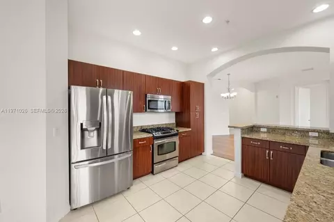 2900 NW 125th Ave #3-416, Sunrise, FL 33323
