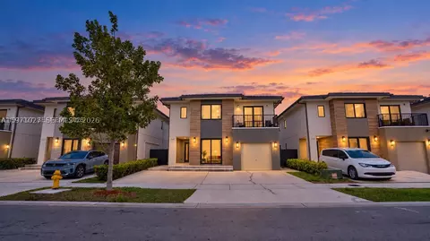 1168 NW 1st St, Florida City, FL 33034