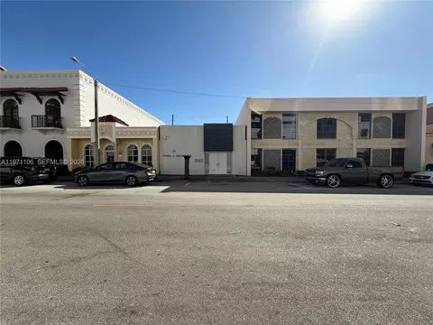 340 Sevilla Ave, Coral Gables, FL 33134