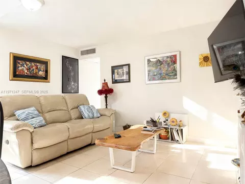 629 Saxony Pl #629, Delray Beach, FL 33446