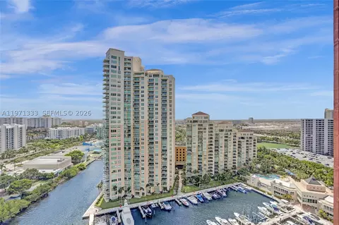 3370 Hidden Bay Dr #1009, Aventura, FL 33180