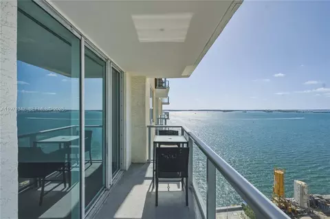 1155 Brickell Bay Dr #1107, Miami, FL 33131