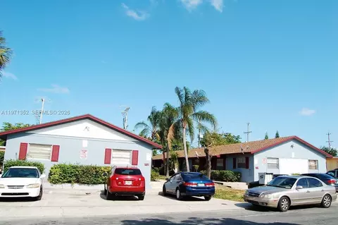 714 S F St, Lake Worth, FL 33460