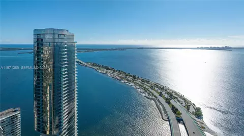 175 SE 25 Rd #2802, Miami, FL 33129