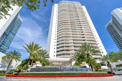 3000 Island Blvd #2902, Aventura, FL 33160