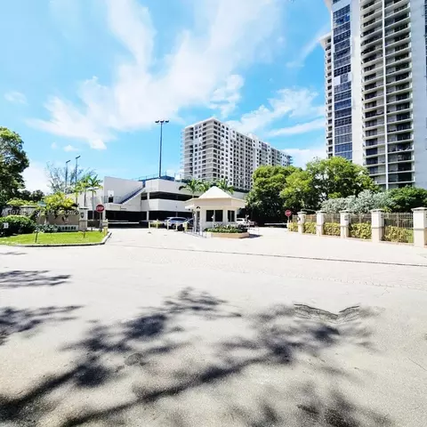 18151 NE 31st Ct #906, Aventura, FL 33160