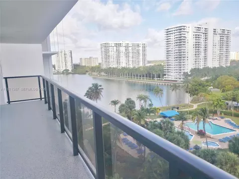 18151 NE 31st Ct #906, Aventura, FL 33160
