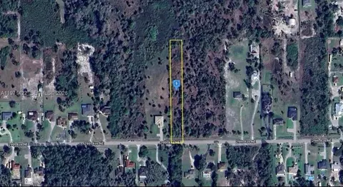 3843 29th Ave, Naples, FL 34120