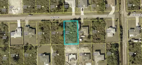 2807 65th St E, Lehigh Acres, FL 33971