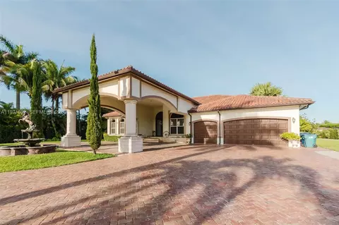 23525 SW 217th Ave, Homestead, FL 33031