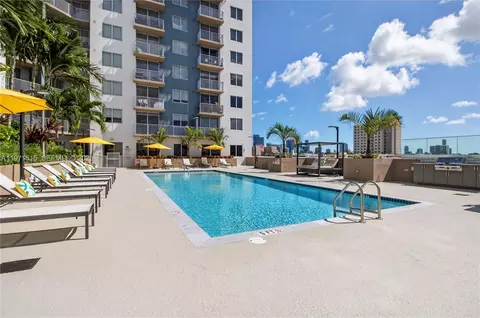 1110 NW 1 St #703, Miami, FL 33128