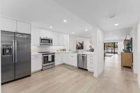 1030 Us Highway 1 #112, North Palm Beach, FL 33408
