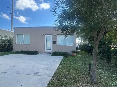 2206 Simms St, Hollywood, FL 33020