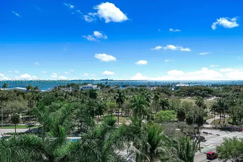3400 SW 27th Ave #602, Miami, FL 33133