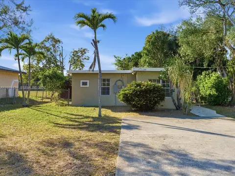 1561 SW 44th Ter, Fort Lauderdale, FL 33317