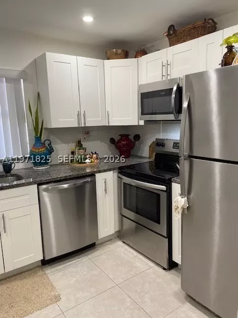 4141 NW 26th St #119, Lauderhill, FL 33313