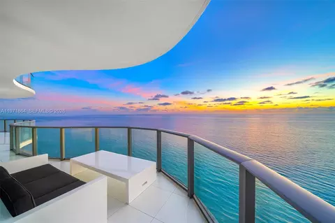 19575 Collins Ave #30, Sunny Isles Beach, FL 33160