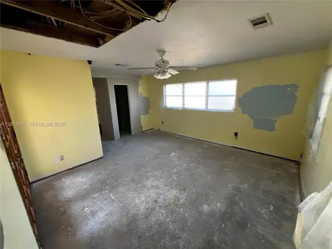 Bedroom - 325 SW Manor Dr, Stuart, FL 34994 photo 4 of 4