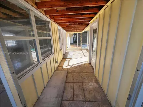 Entry Way - 325 SW Manor Dr, Stuart, FL 34994 photo 1 of 2