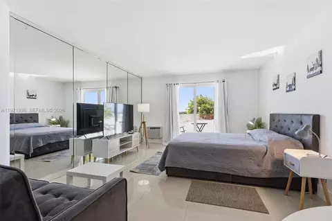 7904 West Dr #106, North Bay Village, FL 33141