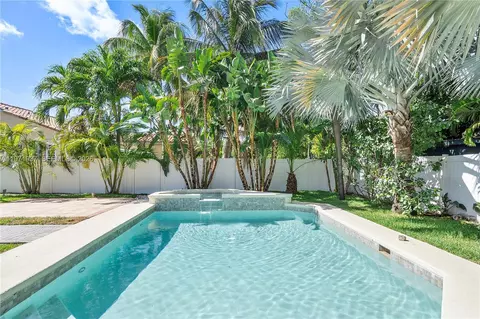 Exterior - 8934 Harding Ave, Surfside, FL 33154 photo 4 of 7