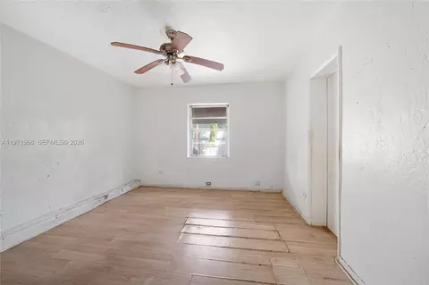 Bedroom - 840 E 17th St, Hialeah, FL 33010 photo 3 of 3