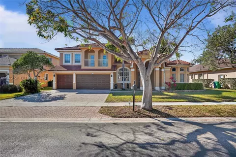 2324 SW 185th Ave, Miramar, FL 33029