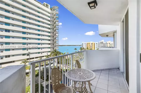 7933 West Dr #819, North Bay Village, FL 33141