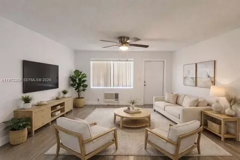 17 NE 2nd Ave #108, Dania Beach, FL 33004