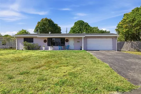 2681 NW 43rd Ave, Lauderhill, FL 33313