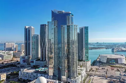 851 NE 1st Ave #1712, Miami, FL 33132