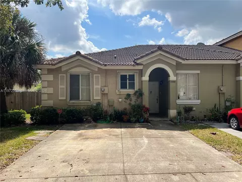 1596 SW 2 St, Homestead, FL 33030