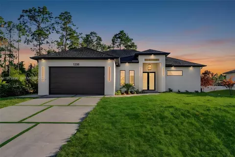 1238 E Celtic St, Lehigh Acres, FL 33974