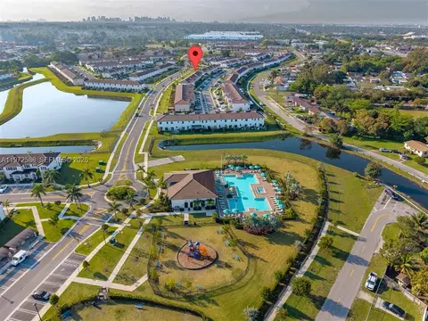 View/Area - 12245 NW 24th Pl, Miami, FL 33167 photo 7 of 10