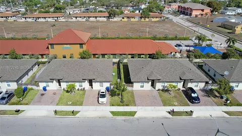 1538 W 26th Ct, Riviera Beach, FL 33404