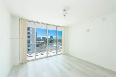 79 SW 12th St #1105-S, Miami, FL 33130