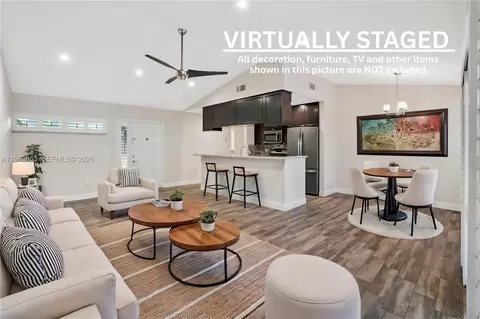 349 NW 94th Ter, Plantation, FL 33324