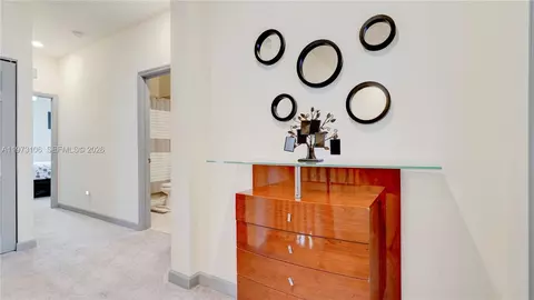 Entry Way - 3494 W 106th Ter, Hialeah, FL 33018 photo 4 of 6