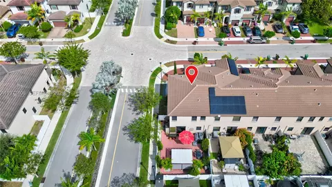 View/Area - 3494 W 106th Ter, Hialeah, FL 33018 photo 4 of 12