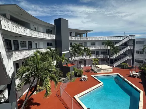 11 SW 52nd Ave #3C, Miami, FL 33134