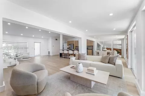 2548 Tortugas Ln, Fort Lauderdale, FL 33312