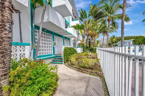 350 Collins Ave #306, Miami Beach, FL 33139