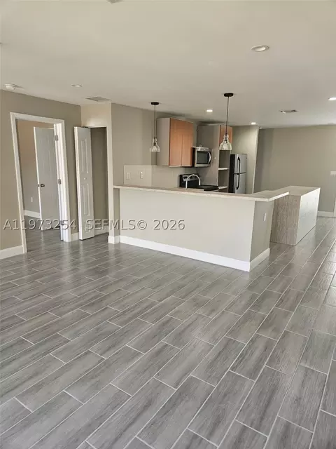 3906 NW 207th St Rd #3906, Miami Gardens, FL 33055