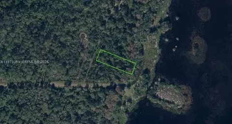 831 Pulerum Dr, Lake Placid, FL 38521